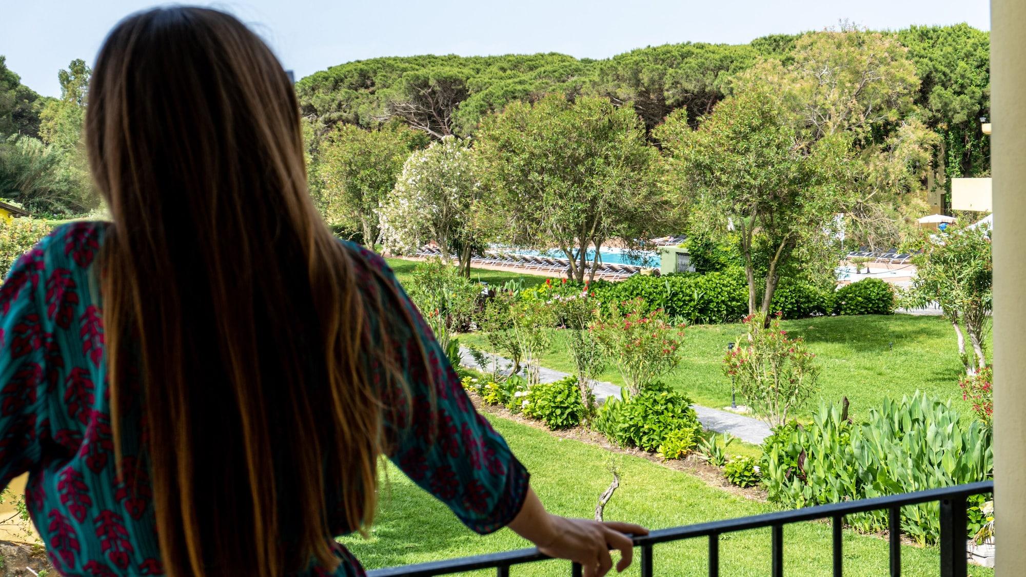 Resort Horse Country Congress & - Ribot 4*