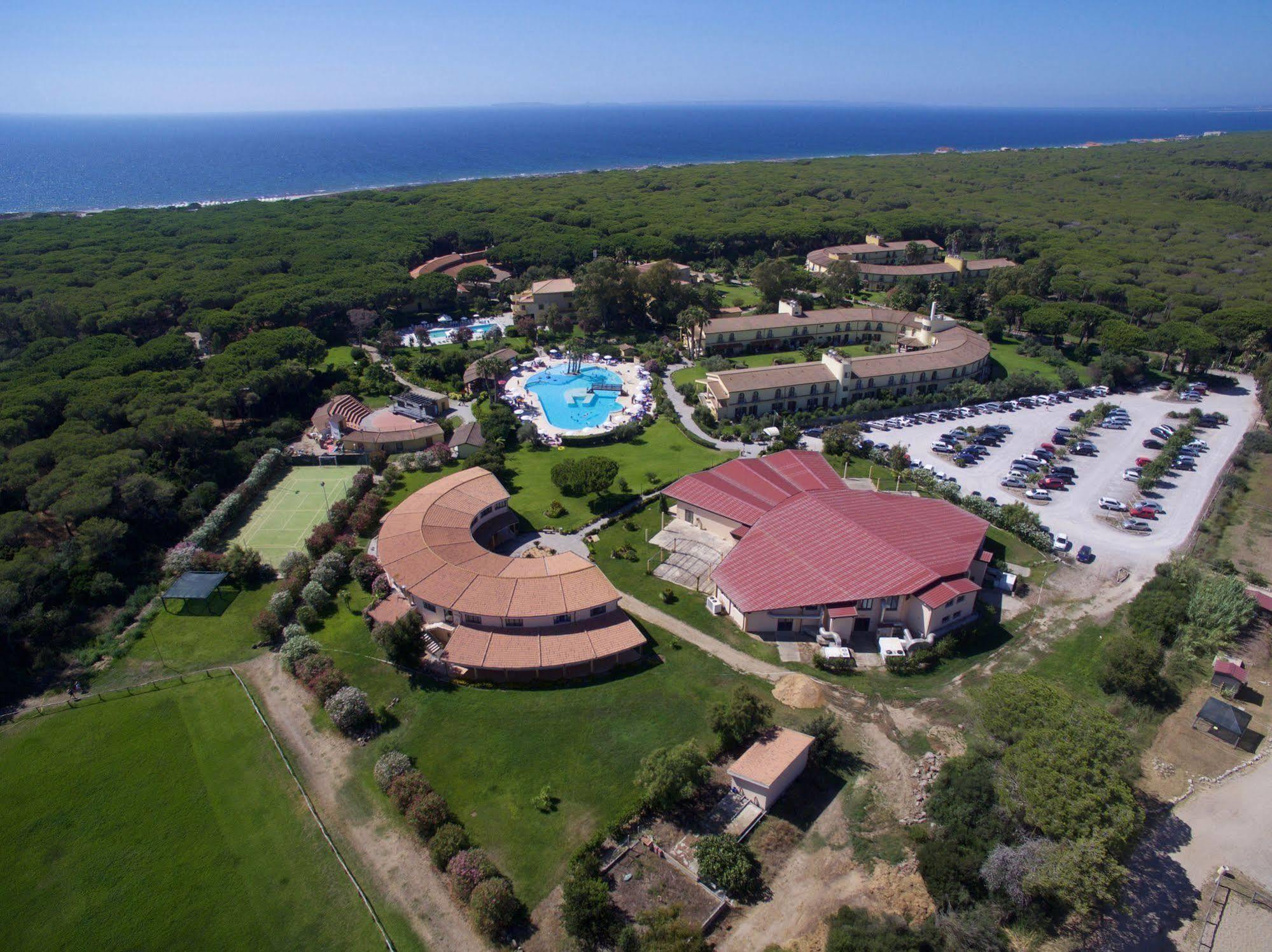 Horse Country Congress & - Ribot Resort 4*
